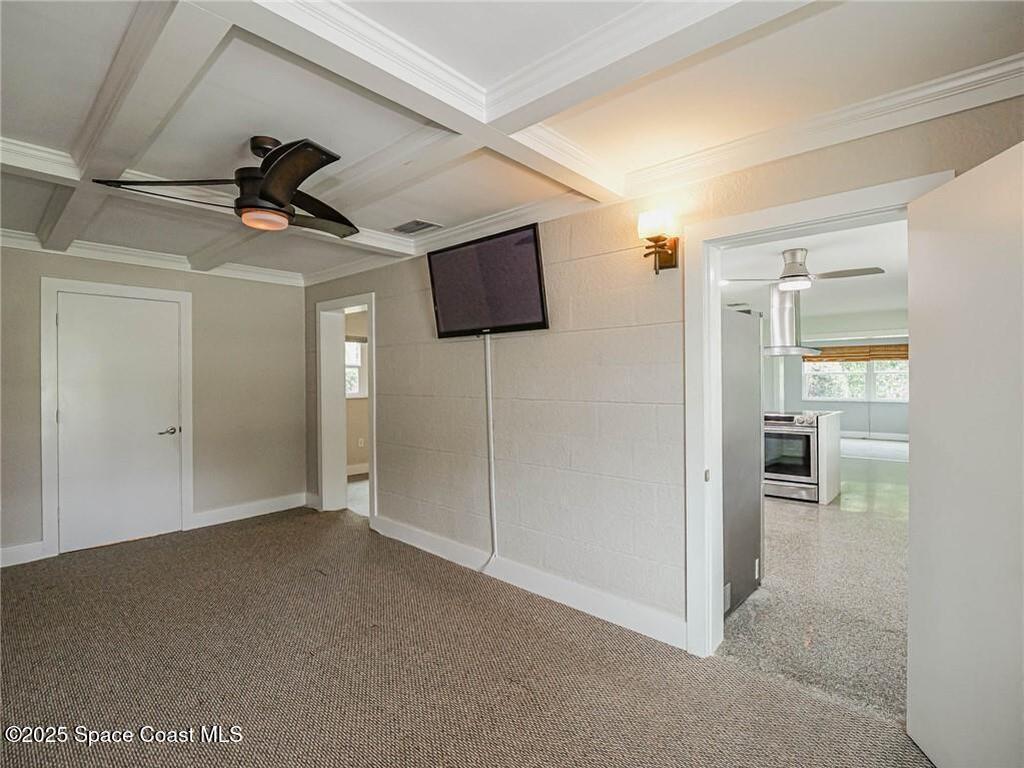 1590 4th Avenue, Vero Beach, FL 32960