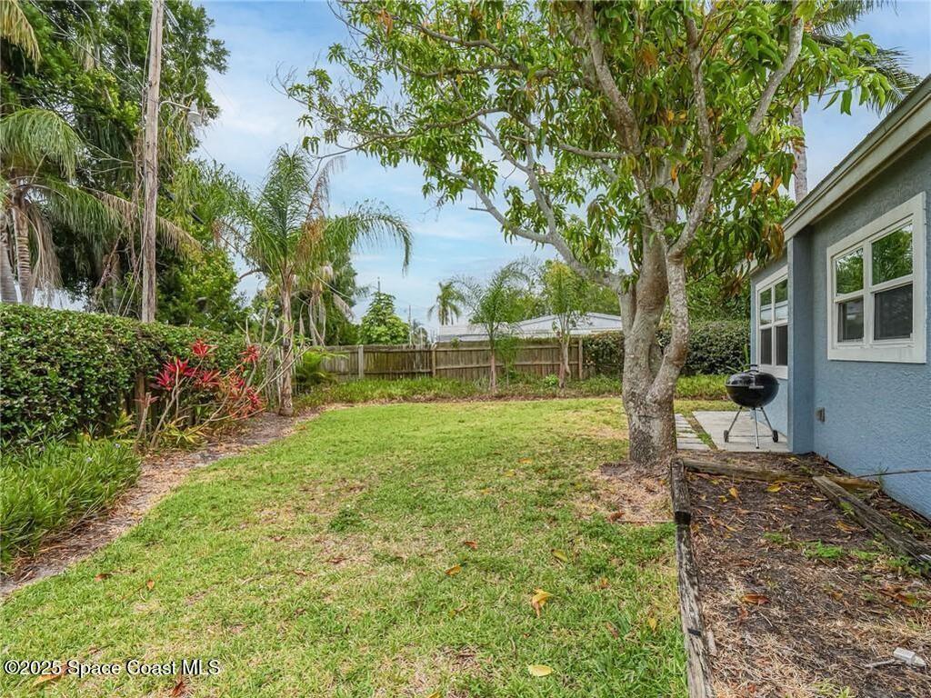 1590 4th Avenue, Vero Beach, FL 32960
