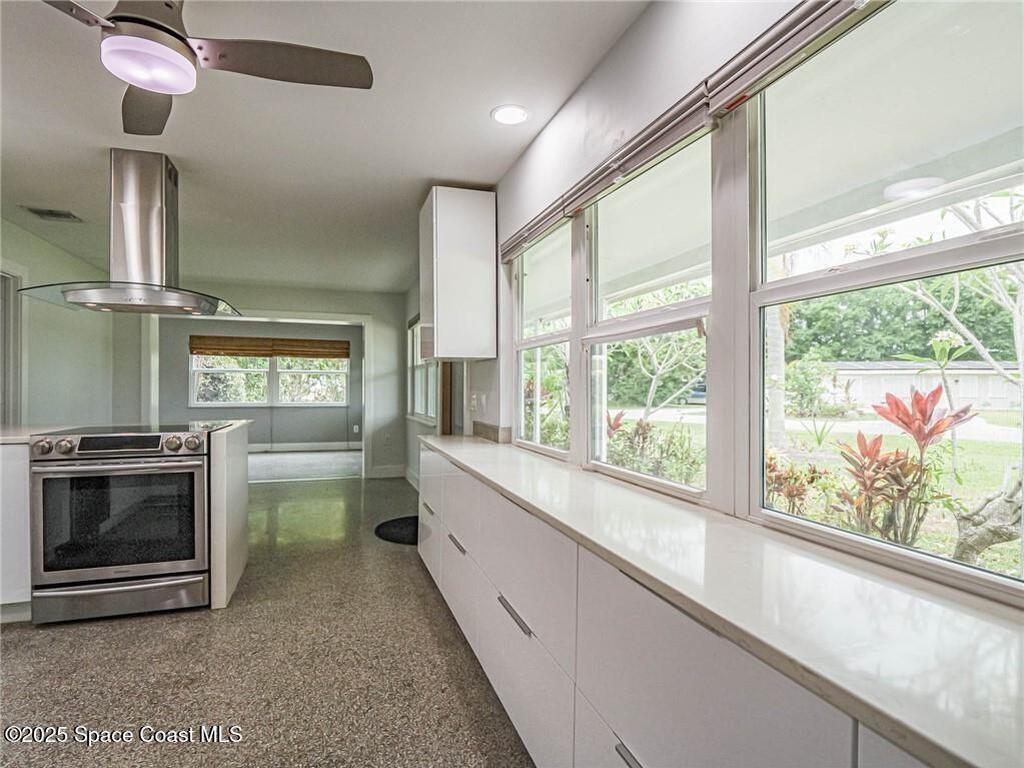 1590 4th Avenue, Vero Beach, FL 32960