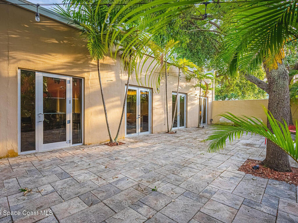 2015 Waverly Place, Melbourne, FL 32901