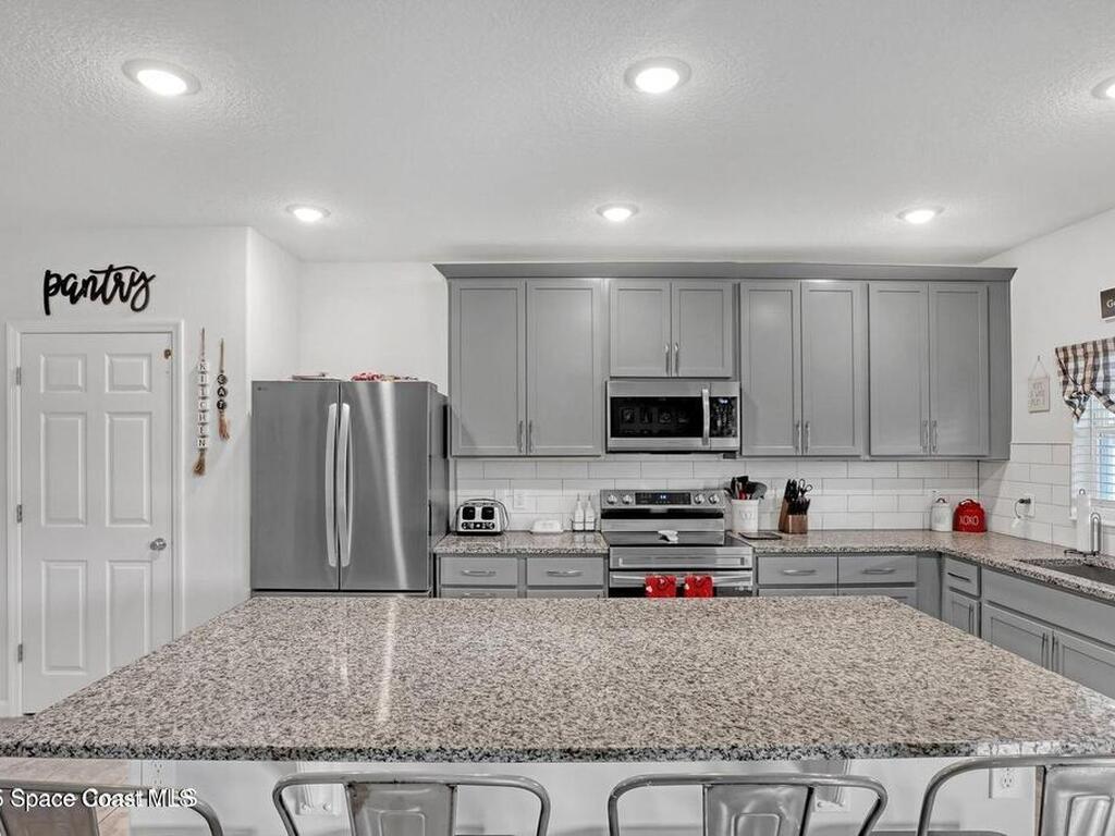 2175 Kylar Drive, Palm Bay, FL 32907