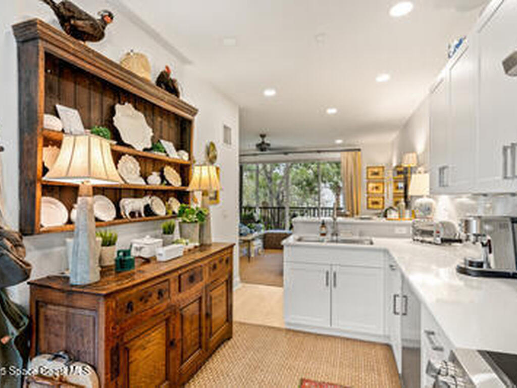 1635 42nd Square, Vero Beach, FL 32960