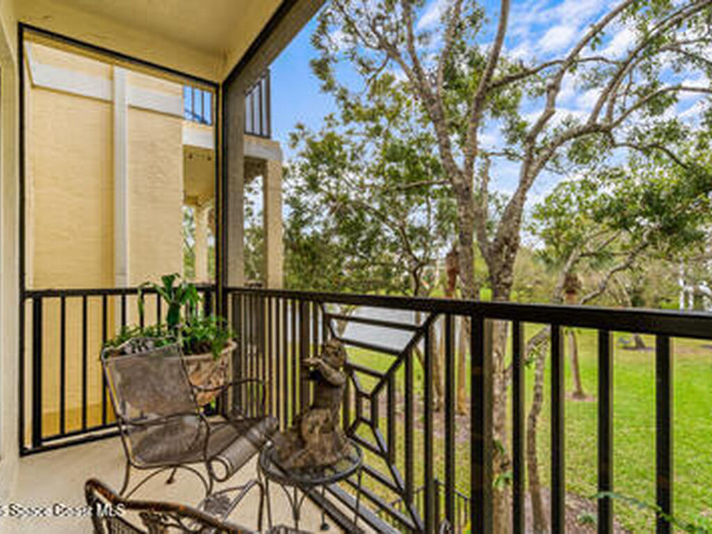 1635 42nd Square, Vero Beach, FL 32960