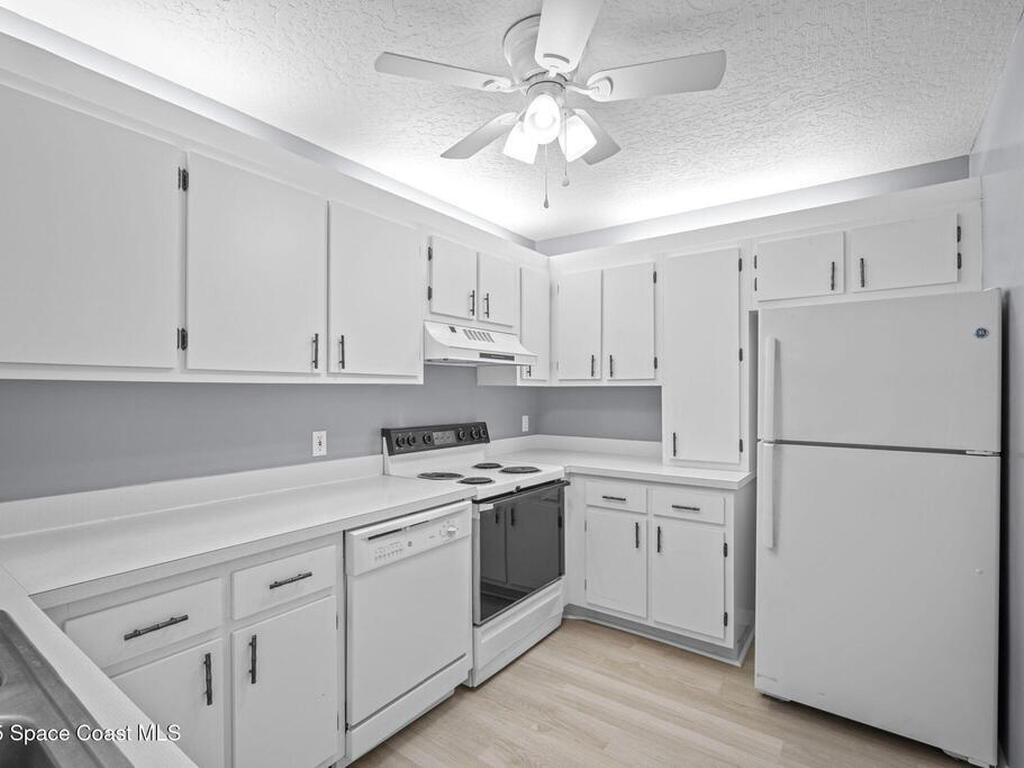 1929 Quail Ridge Court, Cocoa, FL 32926