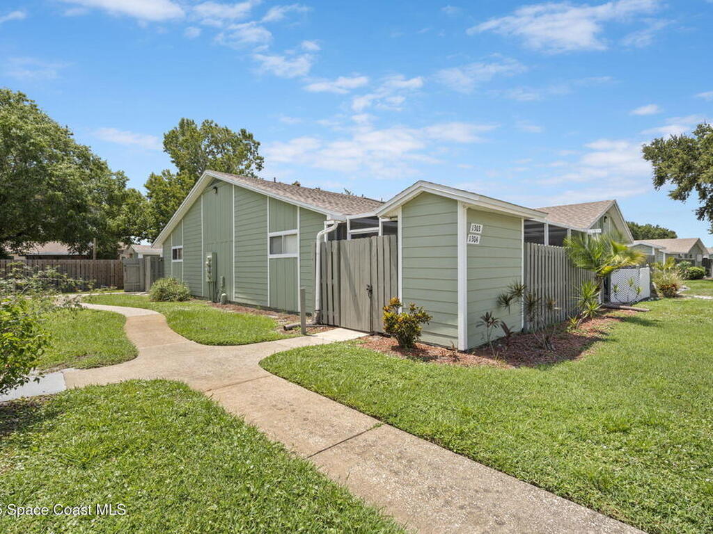 1929 Quail Ridge Court, Cocoa, FL 32926