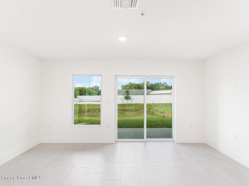 1605 Par Street, Palm Bay, FL 32905