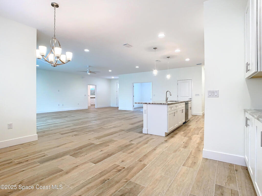 6110 Brabrook Avenue, Grant, FL 32949