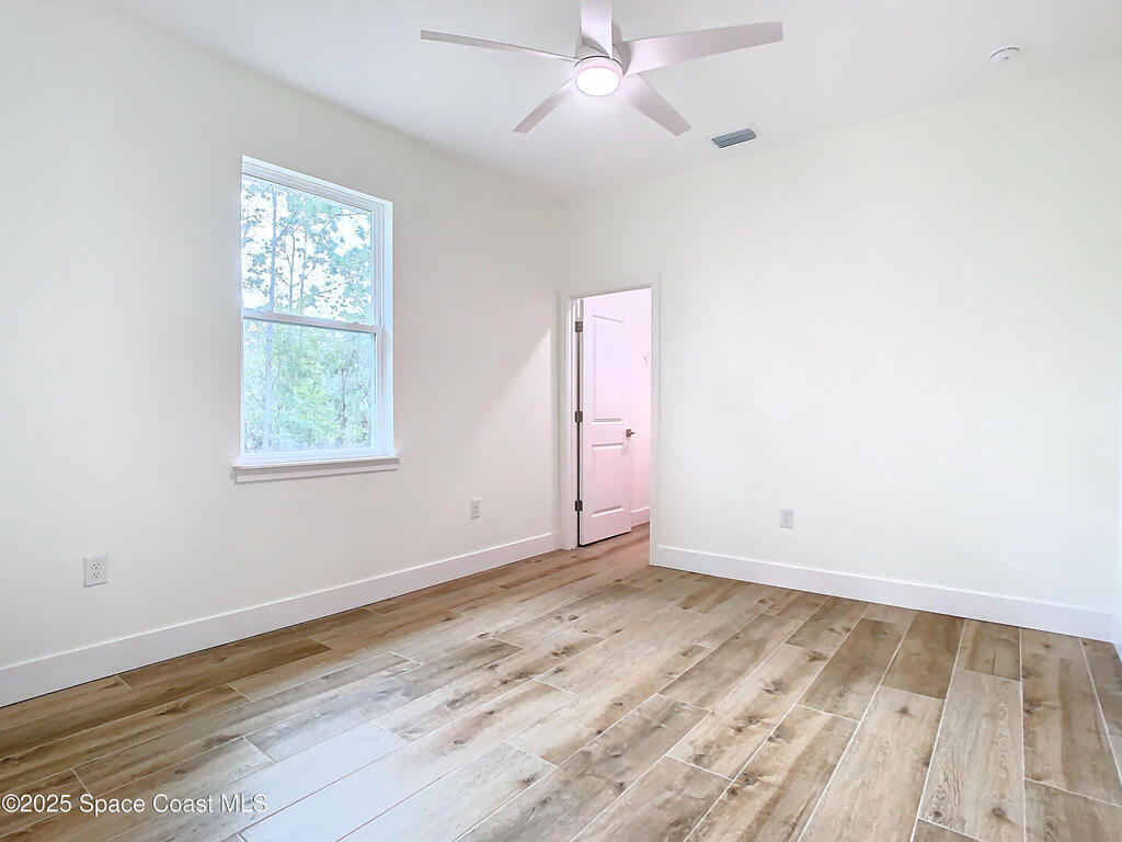 6110 Brabrook Avenue, Grant, FL 32949