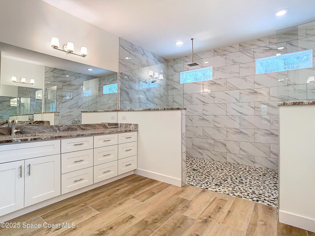 6110 Brabrook Avenue, Grant, FL 32949
