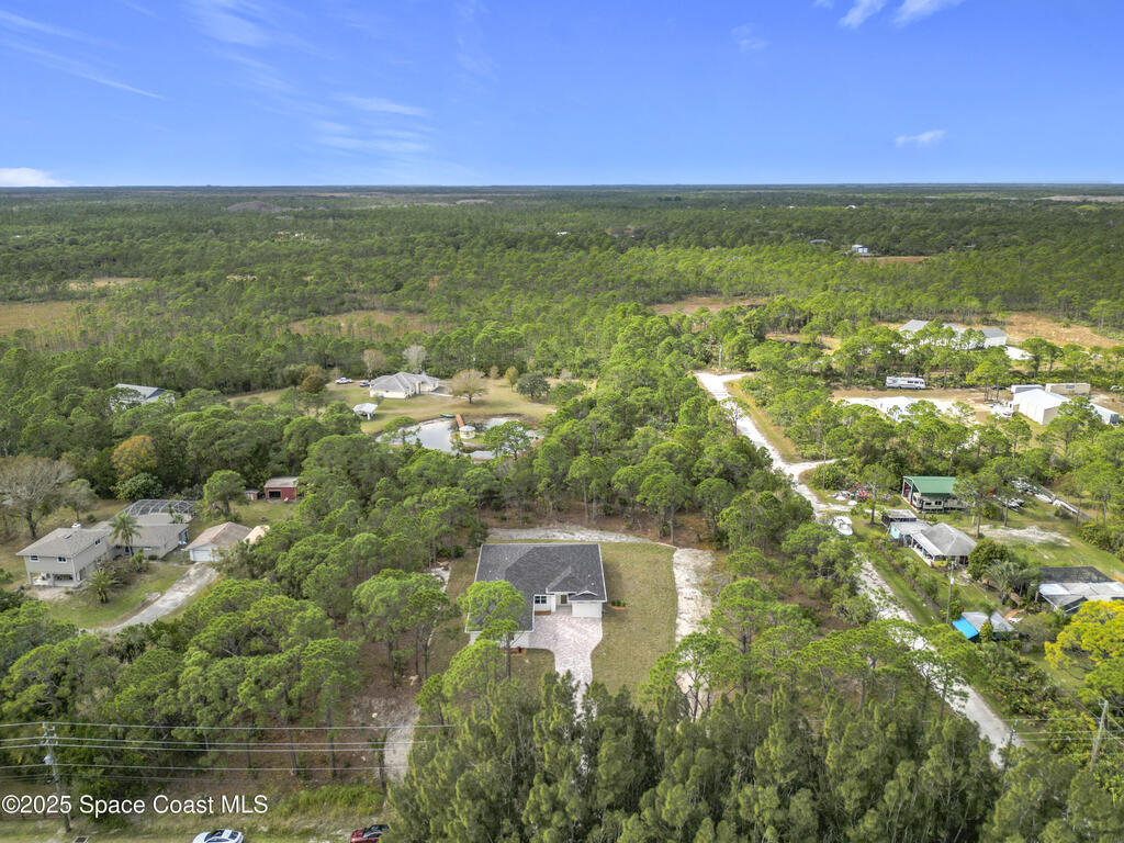 6110 Brabrook Avenue, Grant, FL 32949