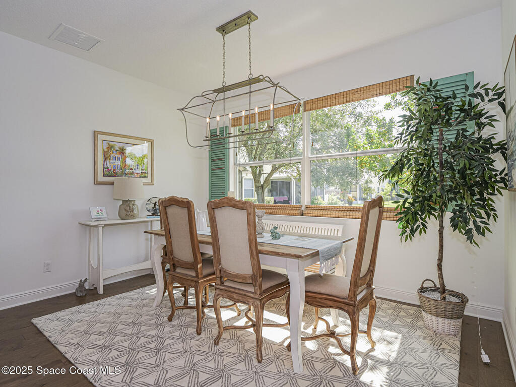 2284 Timberlake Circle, Vero Beach, FL 32966