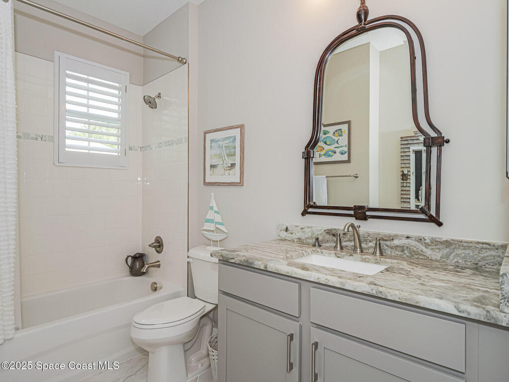 2284 Timberlake Circle, Vero Beach, FL 32966