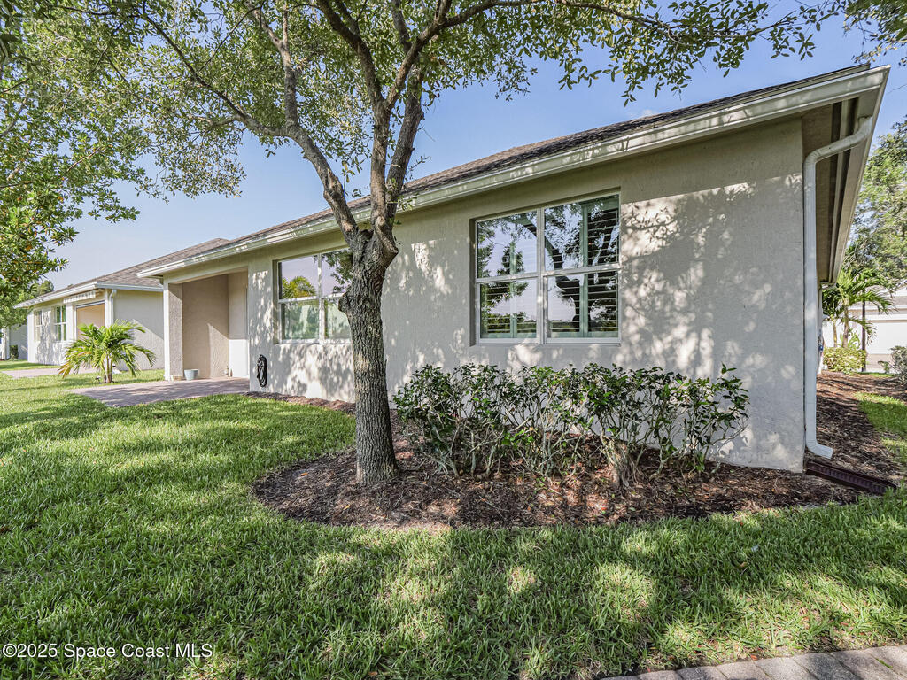2284 Timberlake Circle, Vero Beach, FL 32966