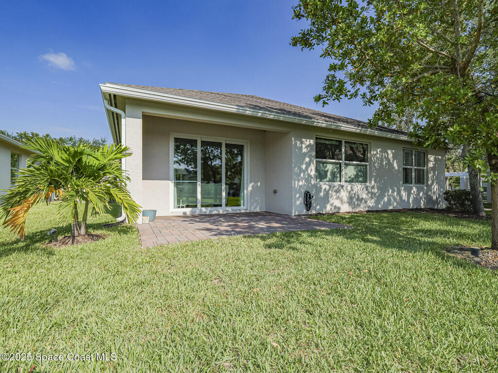 2284 Timberlake Circle, Vero Beach, FL 32966