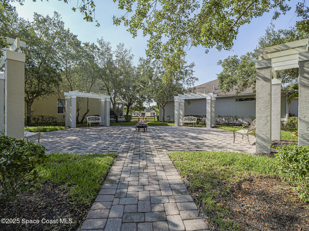 2284 Timberlake Circle, Vero Beach, FL 32966