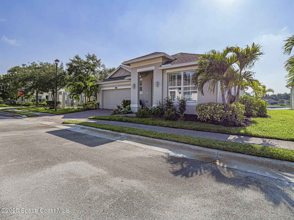 2284 Timberlake Circle, Vero Beach, FL 32966