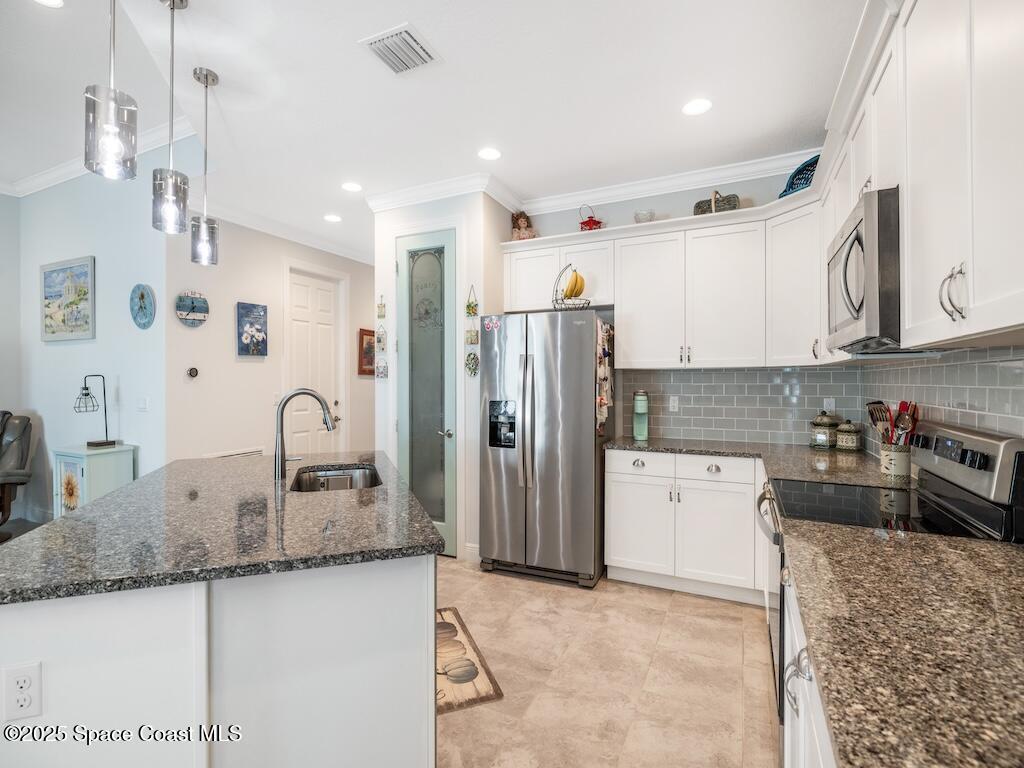 2557 Bella Vista Circle, Vero Beach, FL 32966