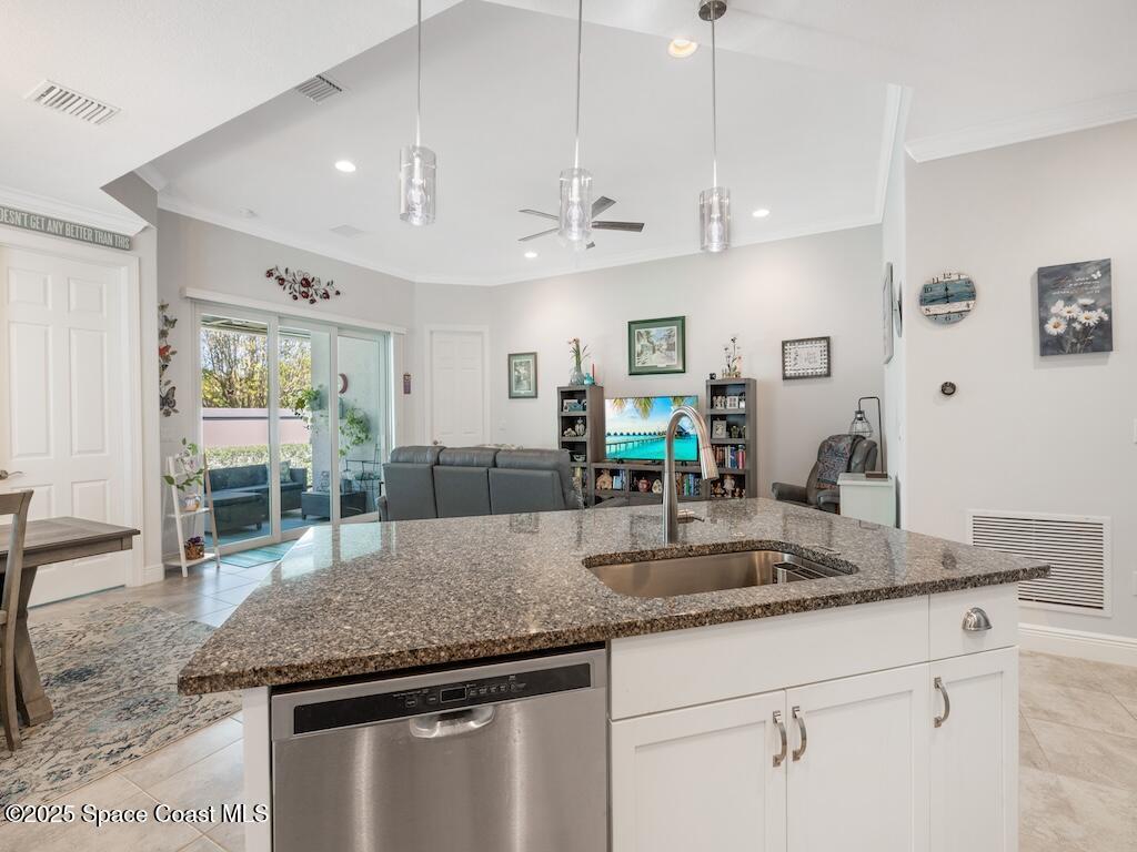 2557 Bella Vista Circle, Vero Beach, FL 32966