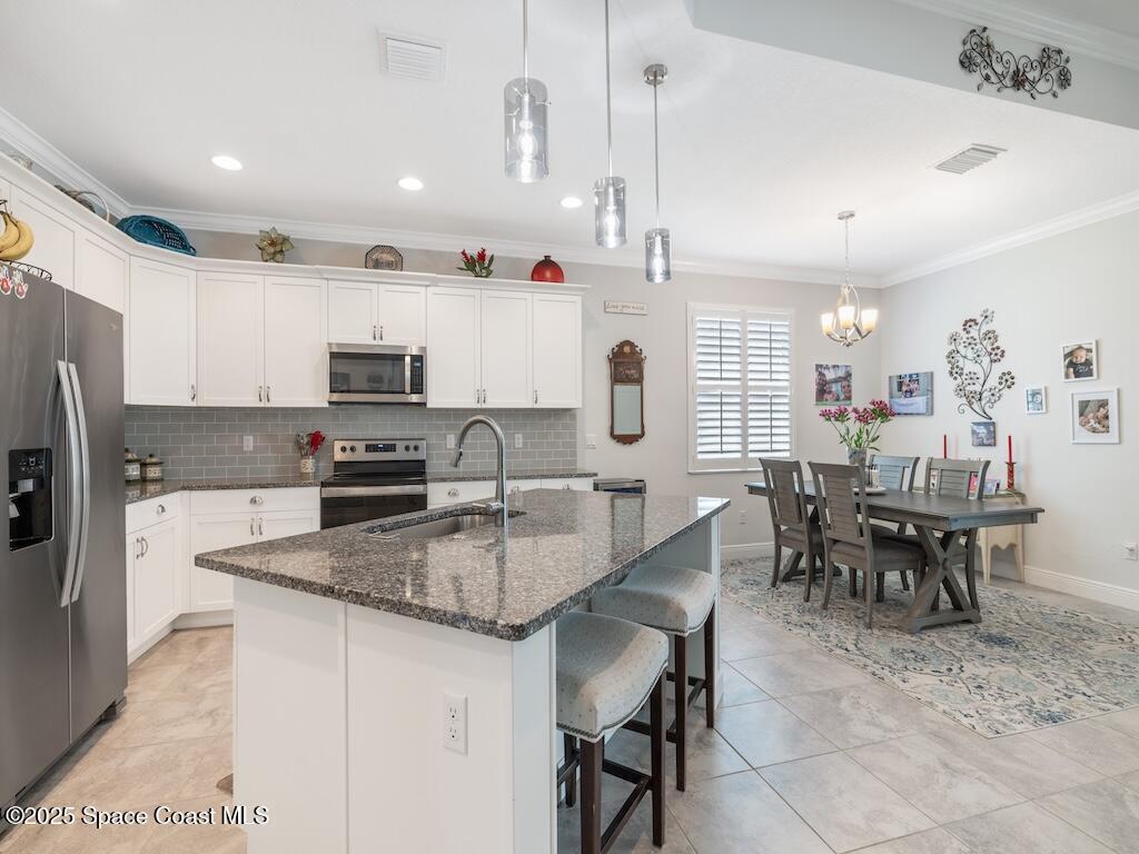2557 Bella Vista Circle, Vero Beach, FL 32966