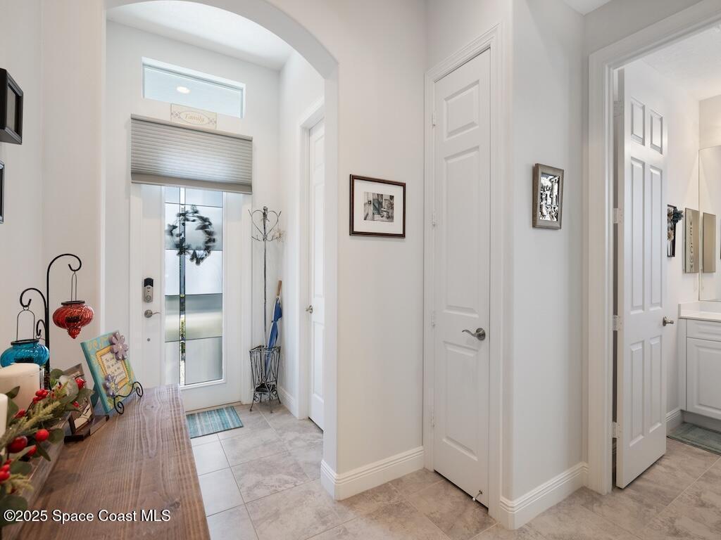 2557 Bella Vista Circle, Vero Beach, FL 32966