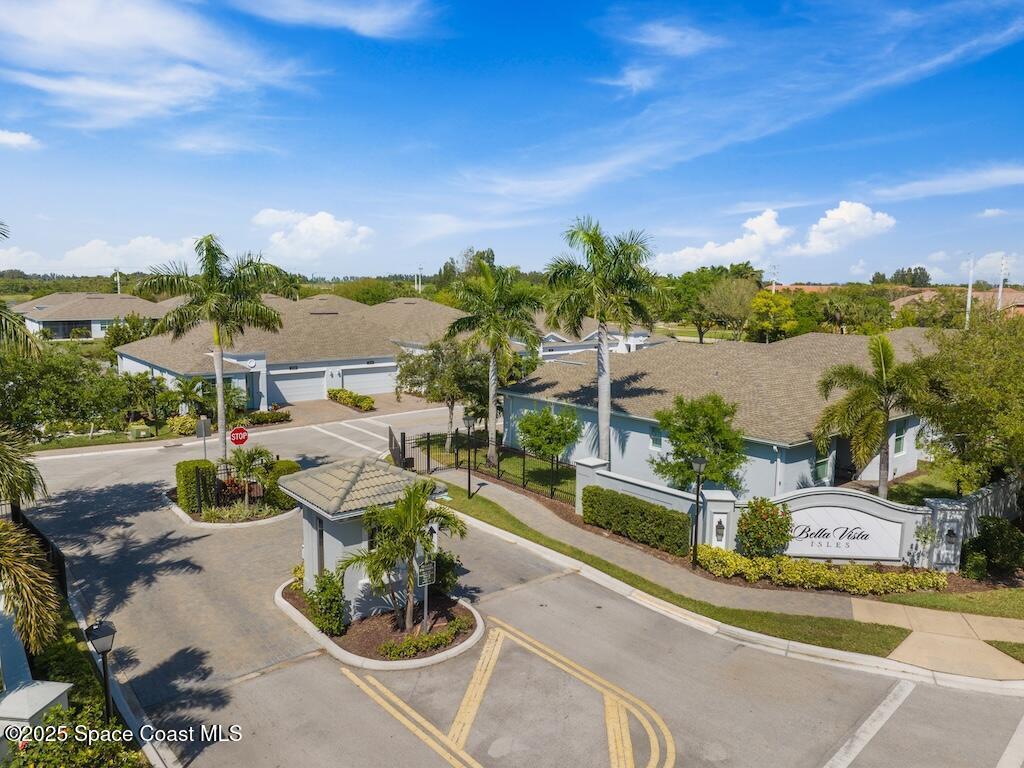 2557 Bella Vista Circle, Vero Beach, FL 32966