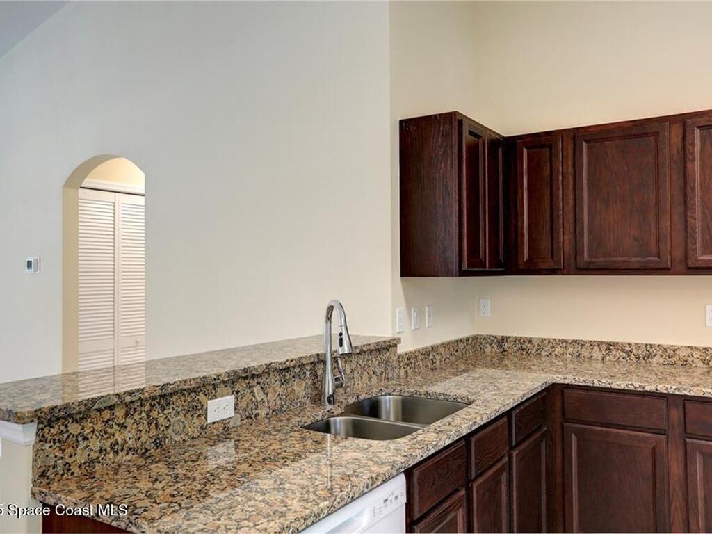 8266 104th Avenue, Vero Beach, FL 32967