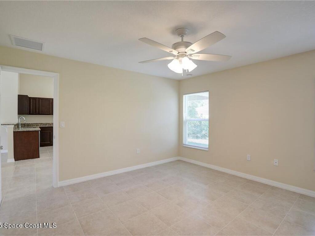 8266 104th Avenue, Vero Beach, FL 32967