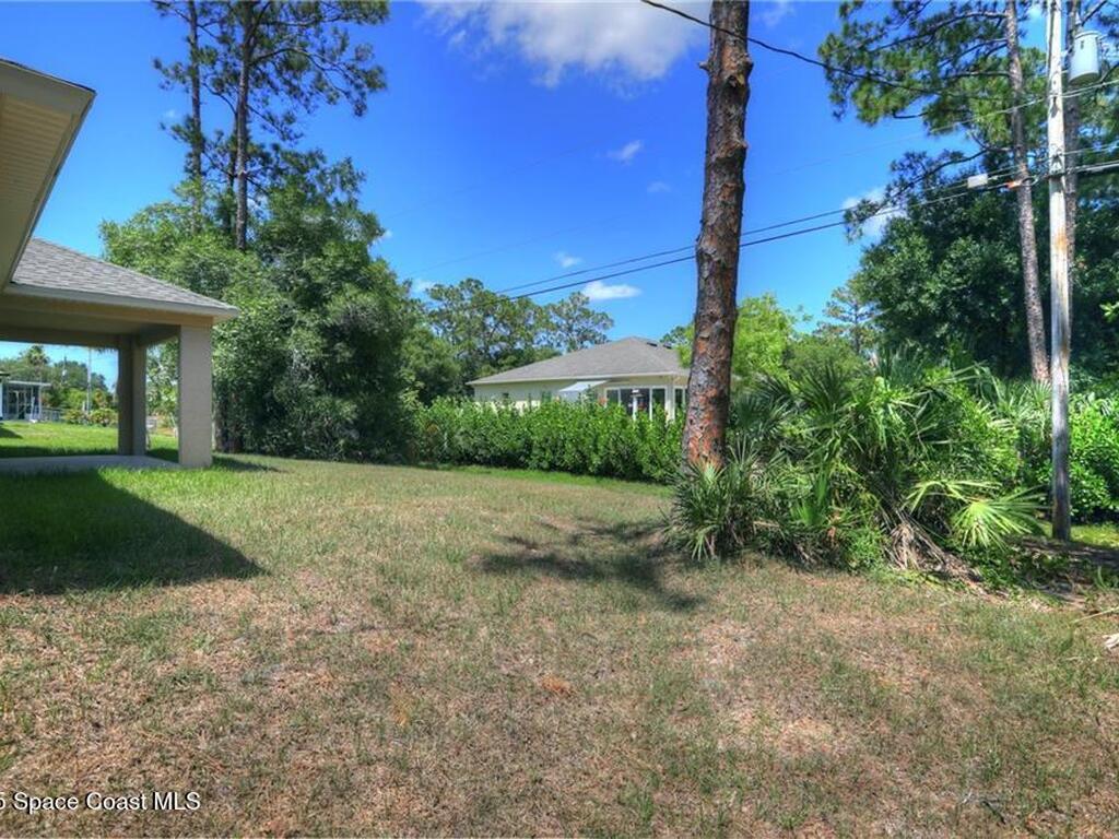 8266 104th Avenue, Vero Beach, FL 32967