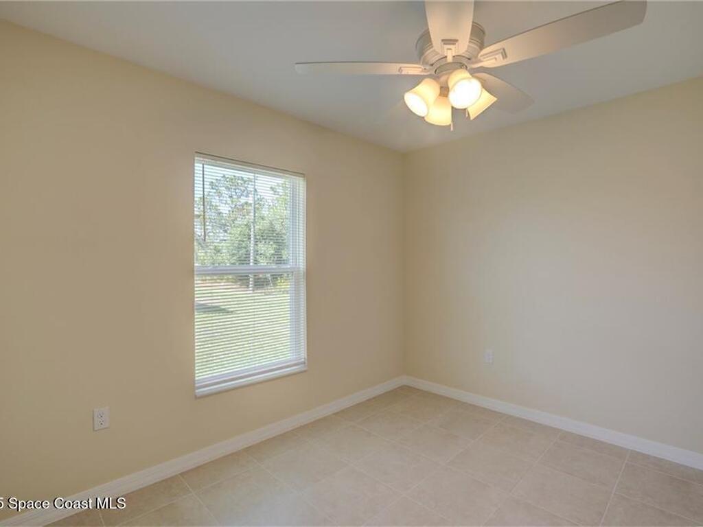 8266 104th Avenue, Vero Beach, FL 32967