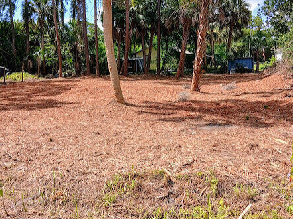 2670 4th Avenue, Palm Bay, FL 32905