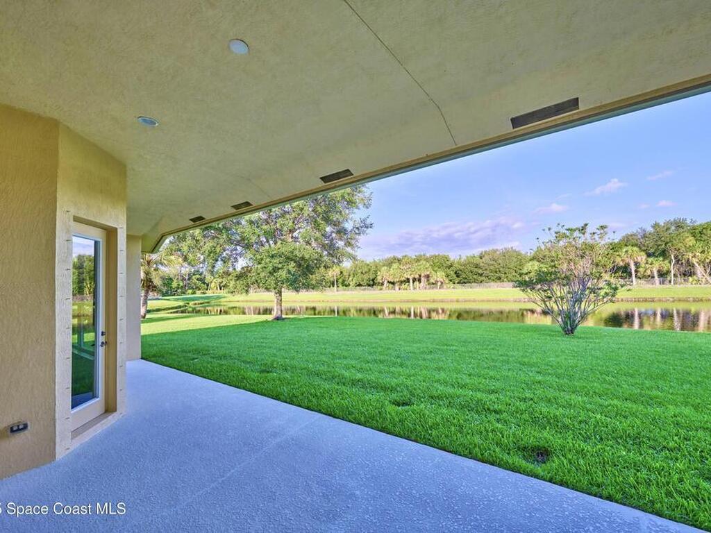 575 Stoney Brook Farm Court, Vero Beach, FL 32968