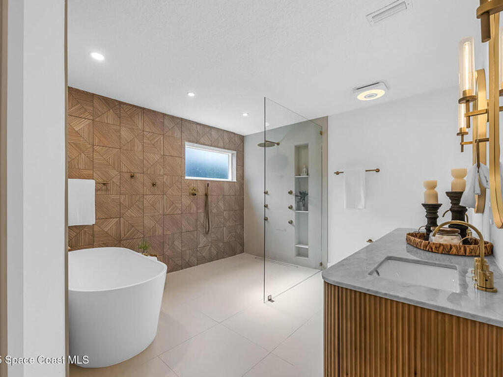3078 Rio Baya, Melbourne, FL 32903