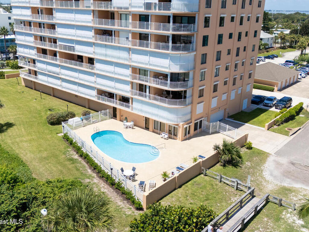 6770 Ridgewood Avenue, Cocoa Beach, FL 32931