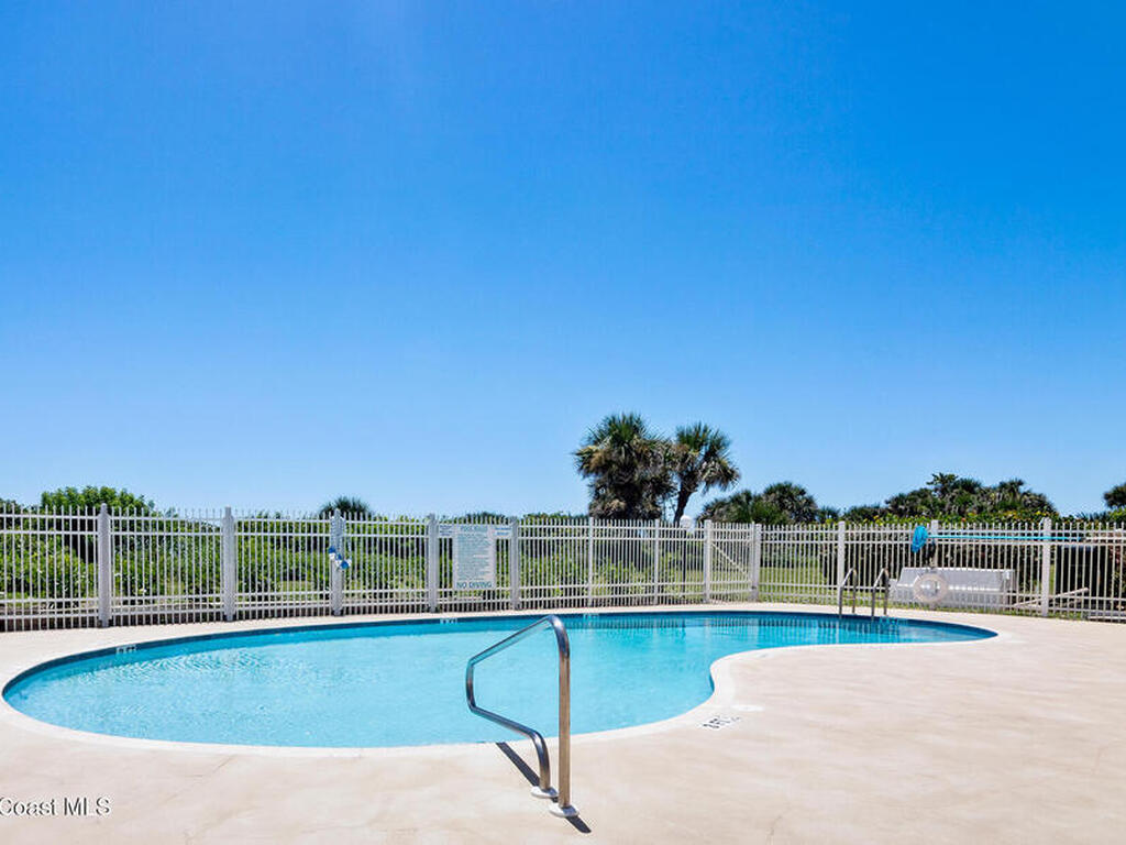 6770 Ridgewood Avenue, Cocoa Beach, FL 32931