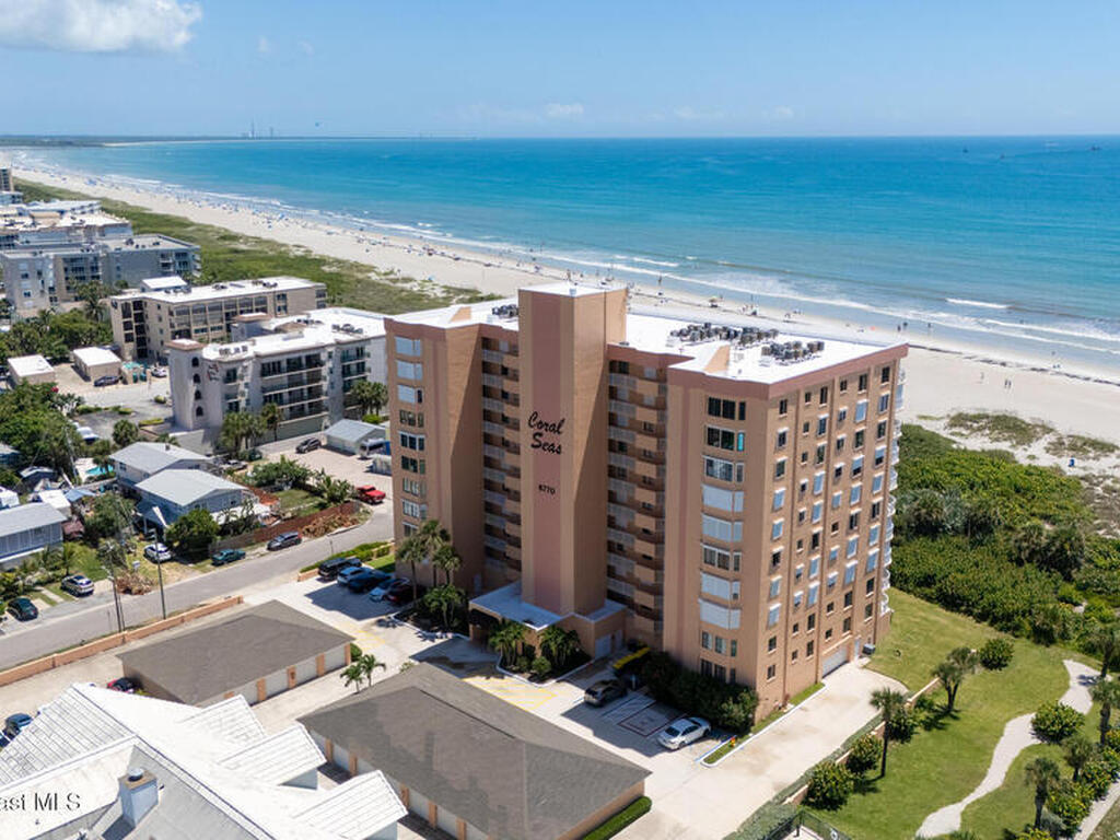 6770 Ridgewood Avenue, Cocoa Beach, FL 32931