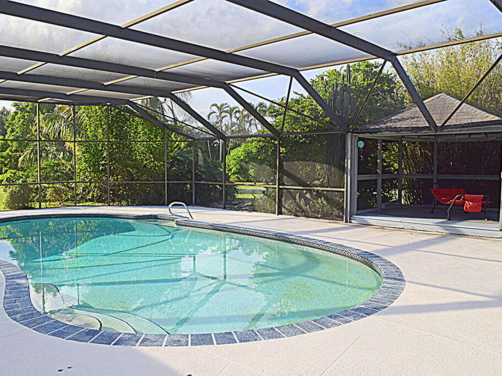 285 Utopia Circle, Merritt Island, FL 32952