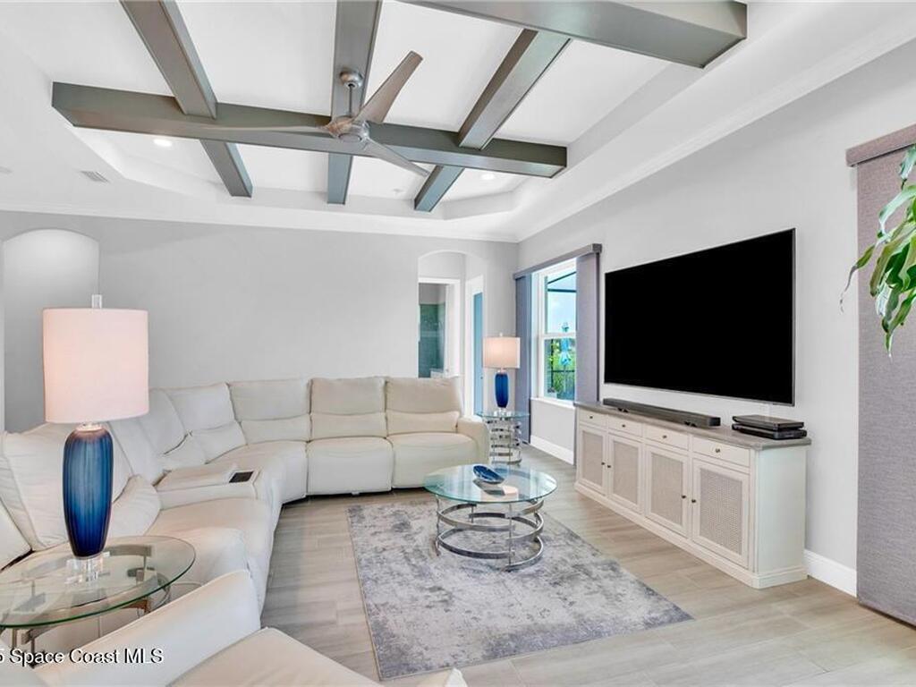 5928 Sequoia Circle, Vero Beach, FL 32967