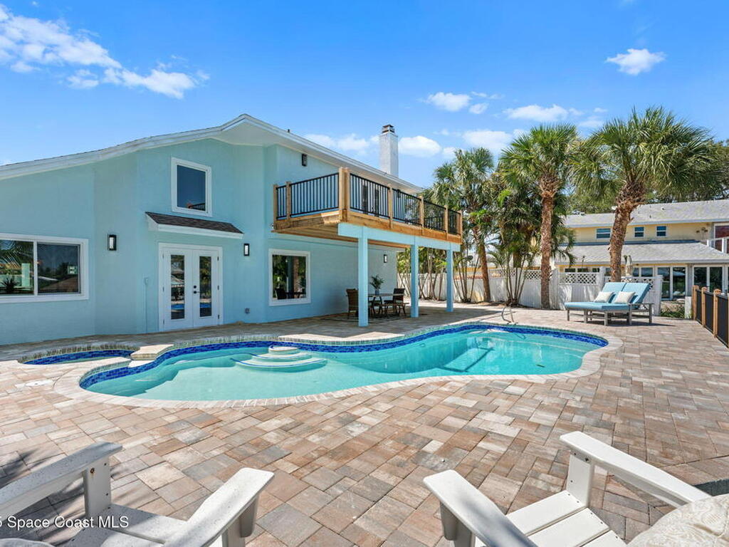 398 Riverview Lane, Melbourne Beach, FL 32951