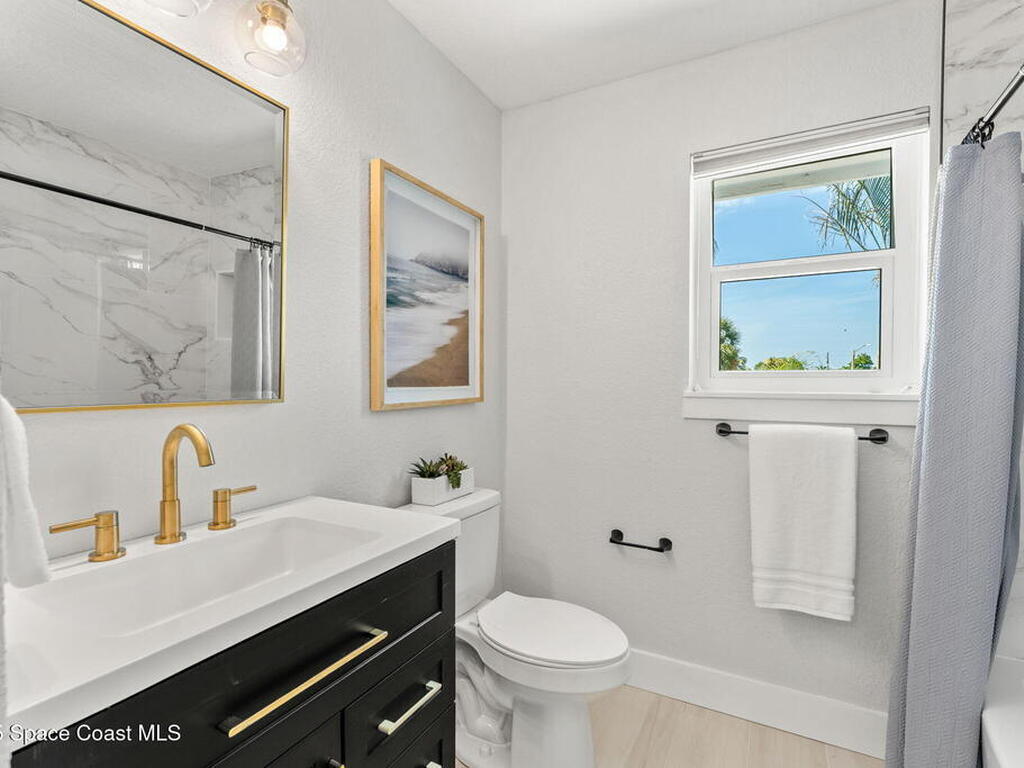398 Riverview Lane, Melbourne Beach, FL 32951