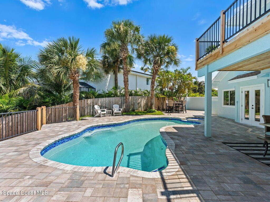 398 Riverview Lane, Melbourne Beach, FL 32951