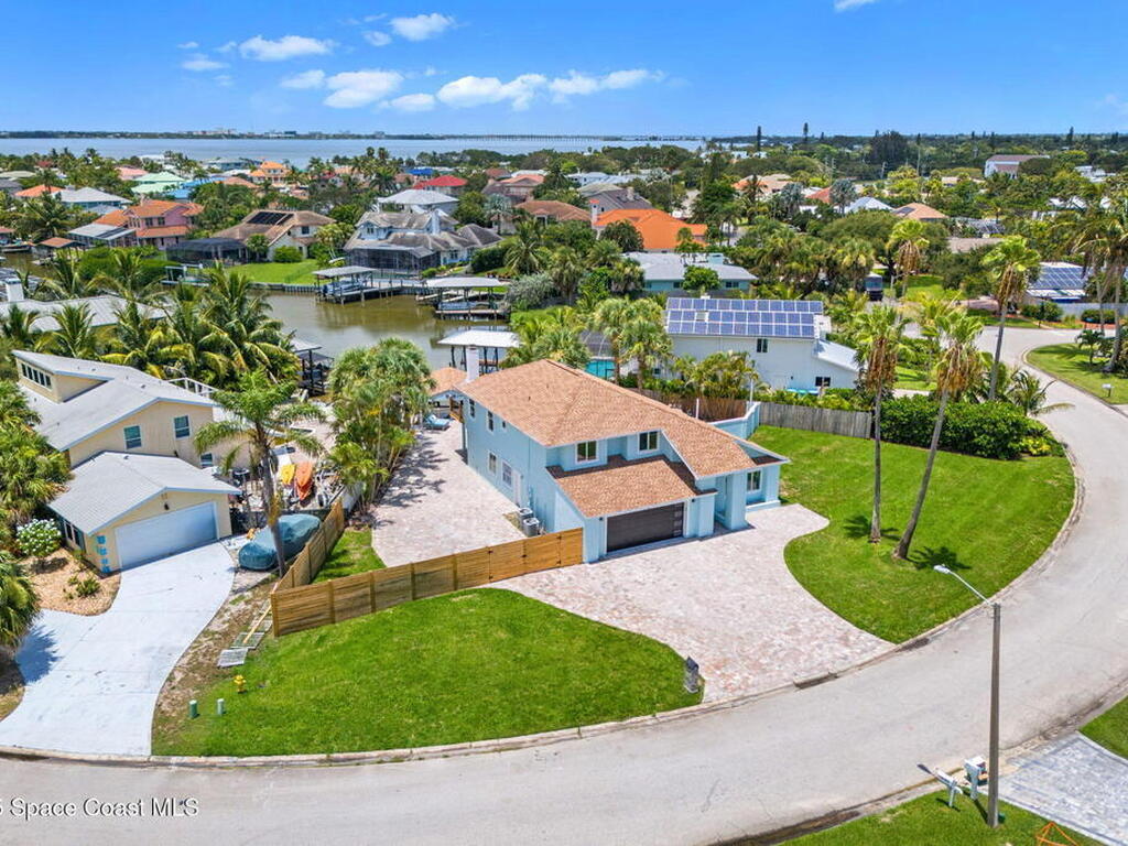 398 Riverview Lane, Melbourne Beach, FL 32951