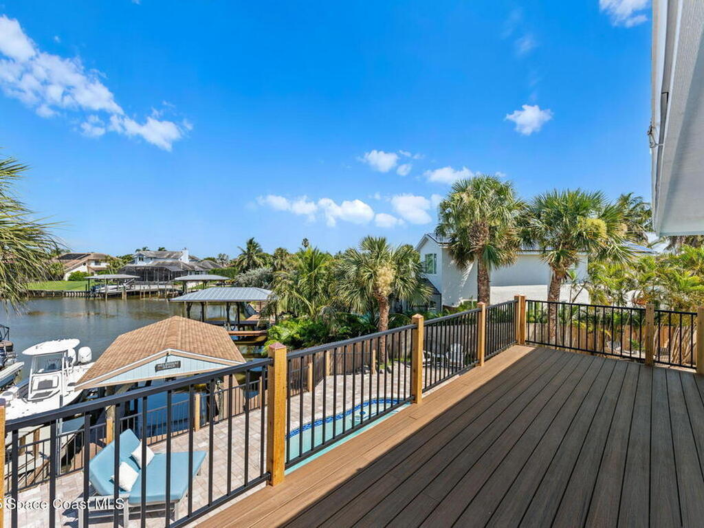398 Riverview Lane, Melbourne Beach, FL 32951