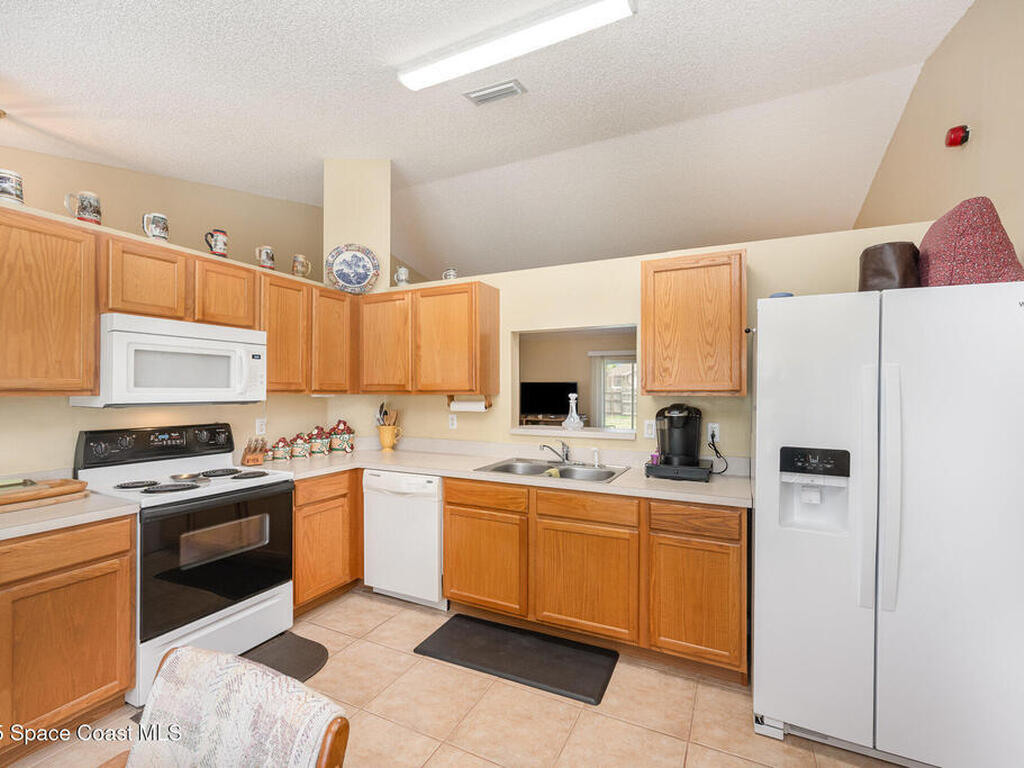 6465 Grissom Parkway, Cocoa, FL 32927