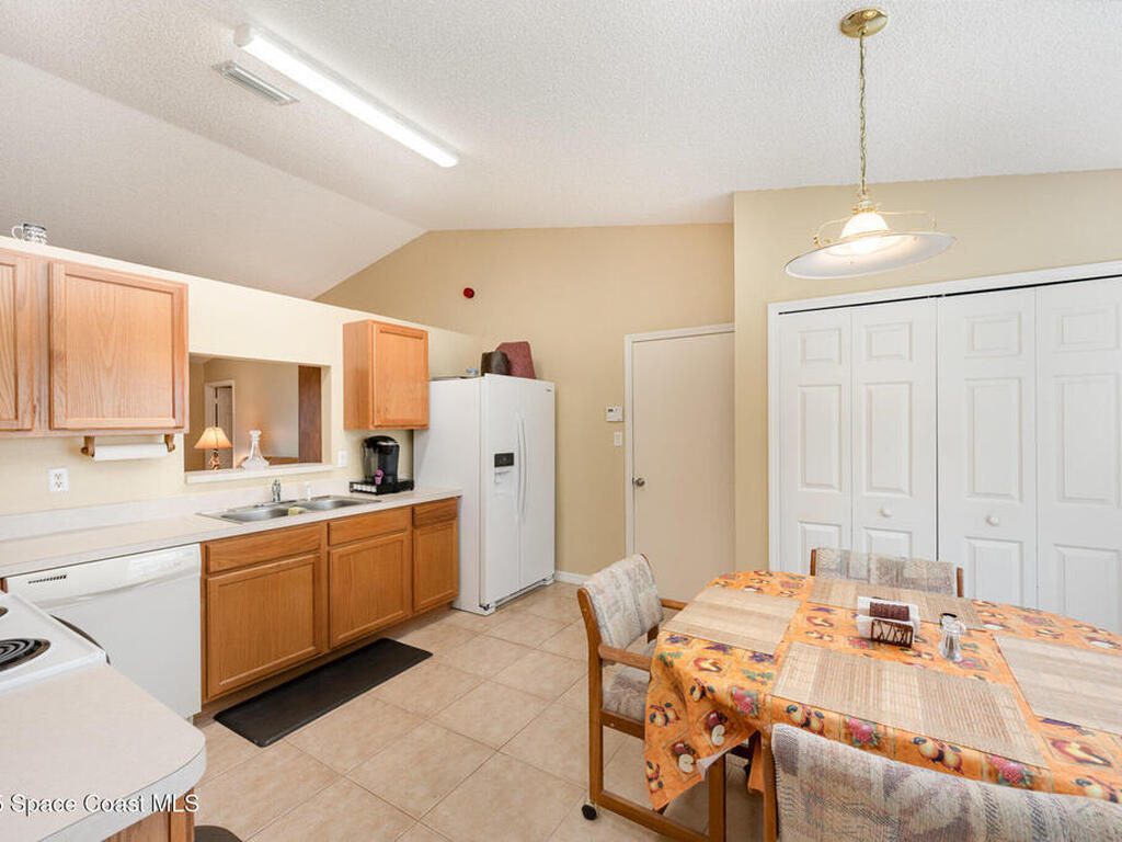 6465 Grissom Parkway, Cocoa, FL 32927