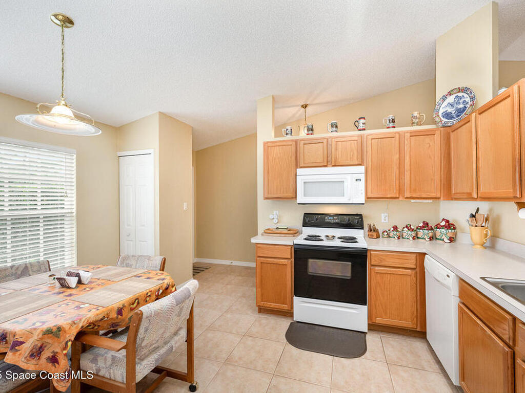 6465 Grissom Parkway, Cocoa, FL 32927