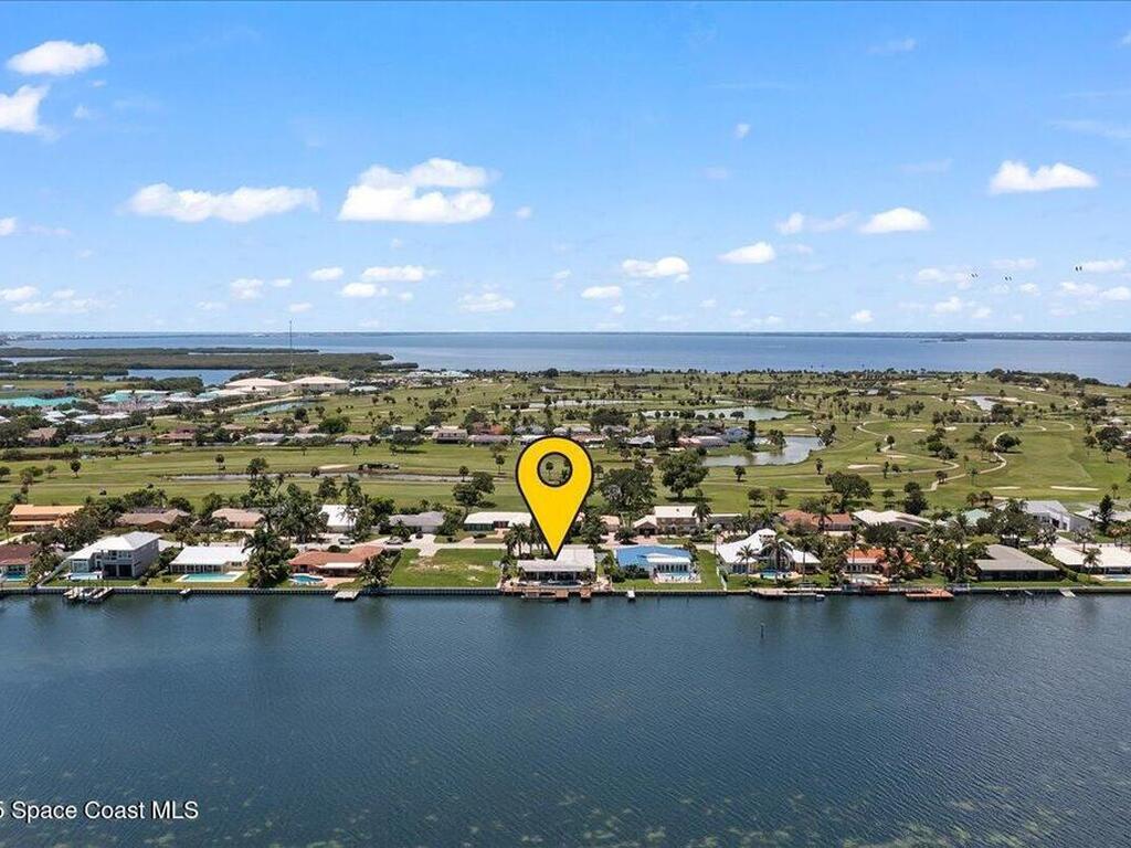 17 Country Club Road, Cocoa Beach, FL 32931