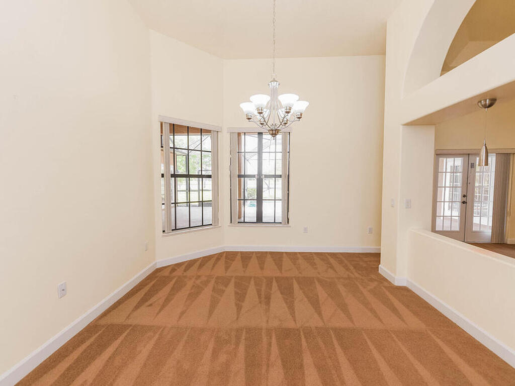 4068 Gardenwood Circle, Grant, FL 32949