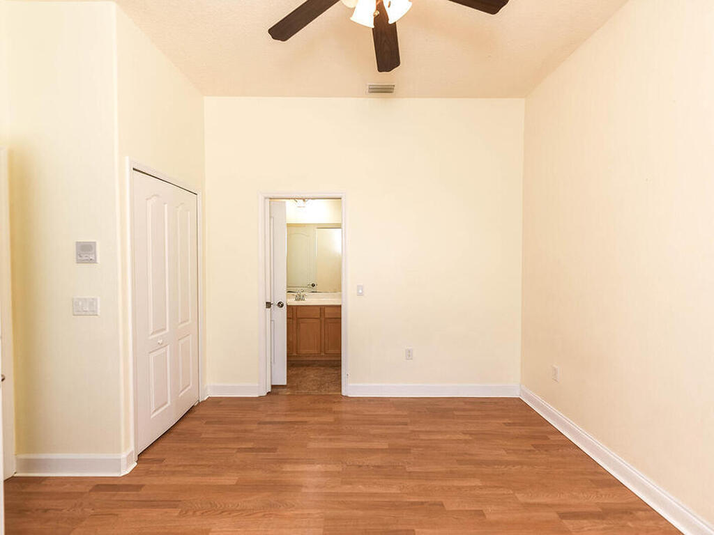 4068 Gardenwood Circle, Grant, FL 32949