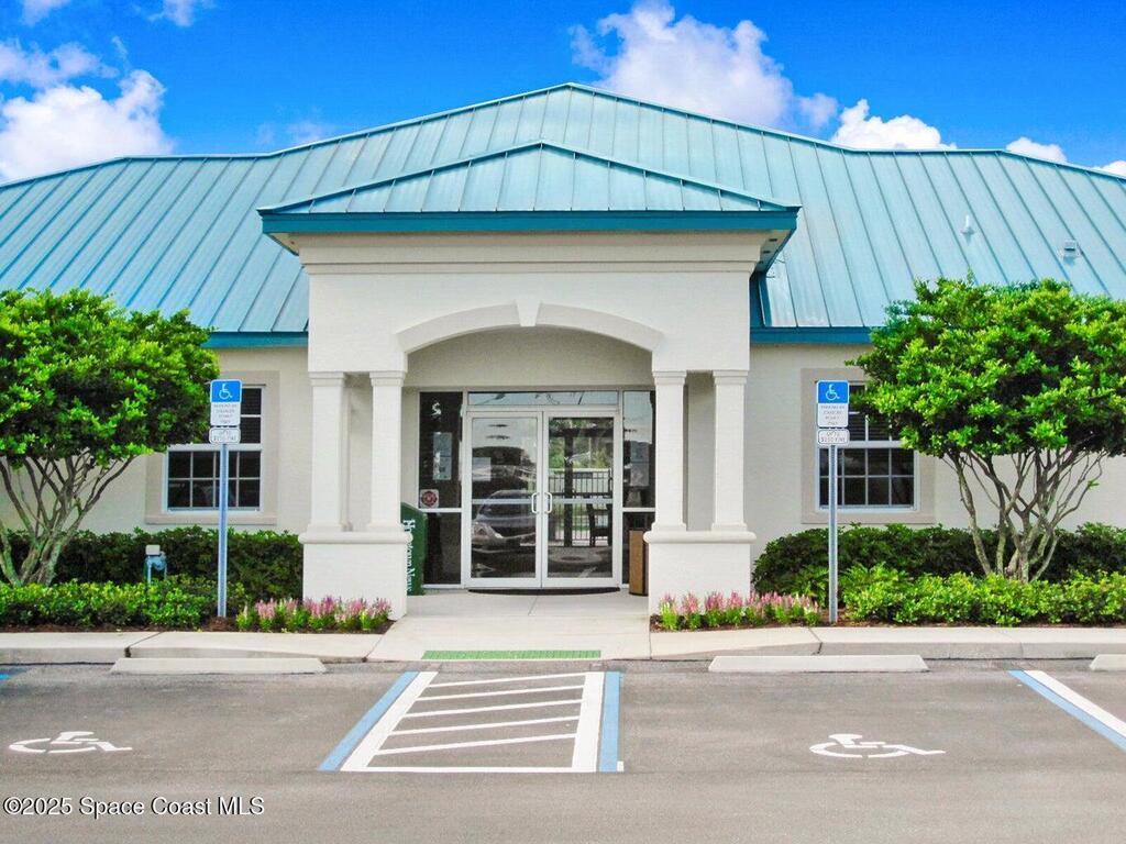 5 Indian River Avenue, Titusville, FL 32796