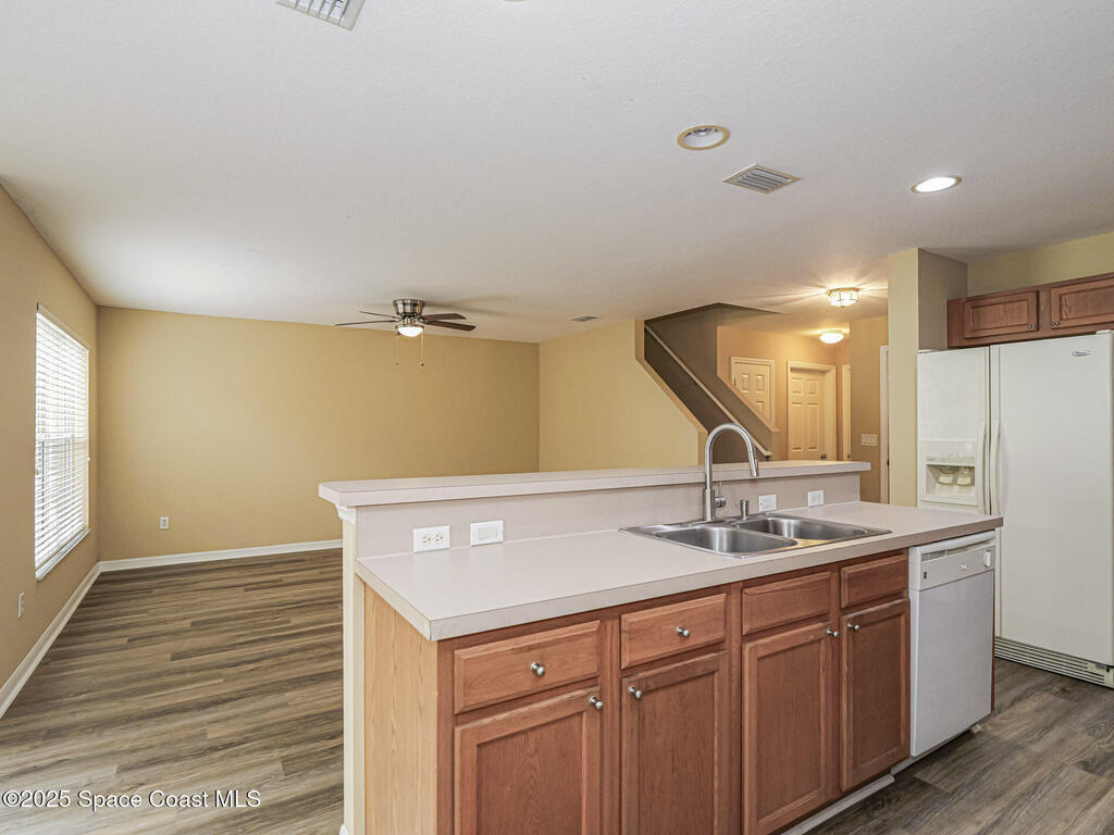 1673 Pointe West Way, Vero Beach, FL 32966